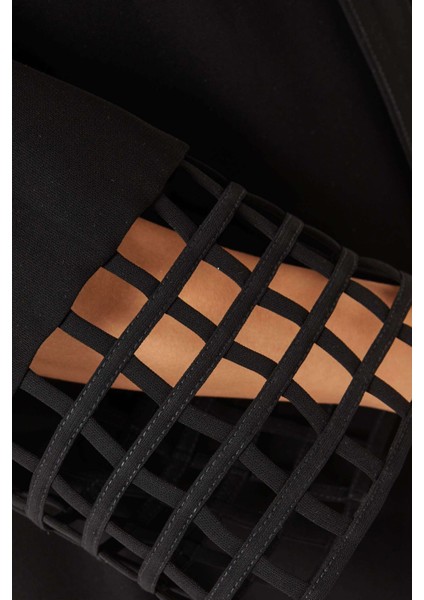 Şal Yaka Abaya Modern Tasarım Geleneksel Dokunuş ile Birleşiyor fırsatları