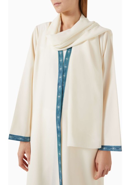 Lüks Tasarım ve Modern Yorum ile Şıklığı Yansıtan Abaya Modeli fırsatları