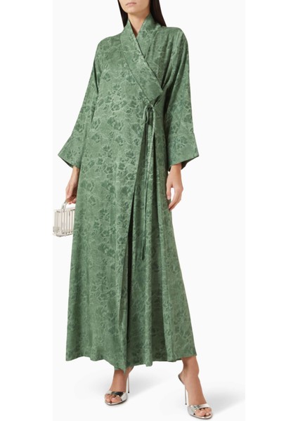 Şık ve Rahat Abaya Yüksek Yaka Bağlama Detaylı Uzun Kol Viskon Modelleri fiyatları