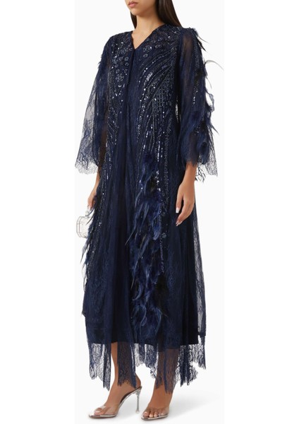 Tül Aksesuarlarla Süslenmiş Kuş Tüyü Abaya ve Koordineli Şeyla Modeli fiyatları