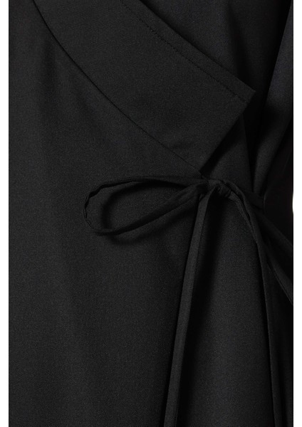 Konforlu Yüksek Yaka Abaya ile Modern Şıklığı Yakalayın indirimleri