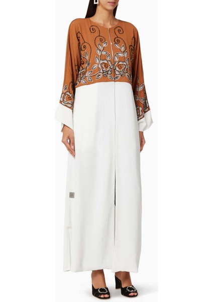 Modern Şıklıkta Boncuk Detaylı Renk Bloklu Abaya ile Zarafeti Yakalayın