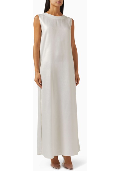 Şık Abiye Seti ile Ramazan'ı Zarafetle Kutlayın Üç Parça Abaya Seti ile Özel Günler Için Tasarlandı fırsatları