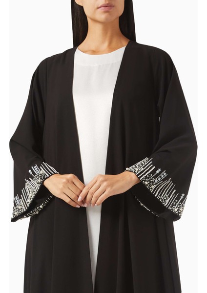 Şık Abiye Seti ile Ramazan'ı Zarafetle Kutlayın Üç Parça Abaya Seti ile Özel Günler Için Tasarlandı