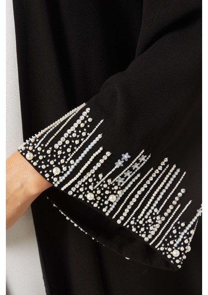 Şık Abiye Seti ile Ramazan'ı Zarafetle Kutlayın Üç Parça Abaya Seti ile Özel Günler Için Tasarlandı