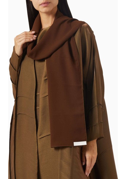 Şık Iki Parçalı Abaya Seti Ince Organza ile Modern ve Geleneksel Tarzın Birleşimi