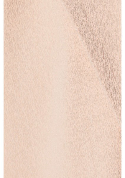 Şık Notched Yakalı Abaya Konforlu Tasarım ile Günlük ve Özel Günler Için Ideal Seçim