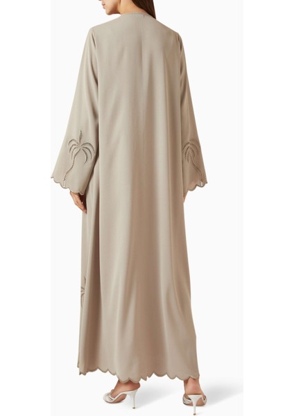 Lüks Konfor ile Tasarlanmış Palm Işlemeli Georgette Abaya Modası modelleri