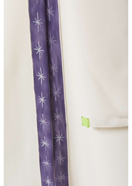 Lüks Tasarımlarla Modern Tarzı Buluşturan Star Painted Abaya ile Şıklığınızı Yükseltin indirimleri