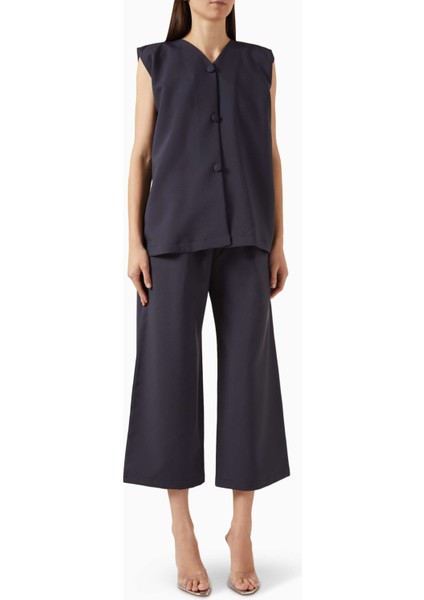 Şık ve Zarif 3 Parça Abaya Seti Ince Keten ve Nakış Detaylarıyla indirimleri