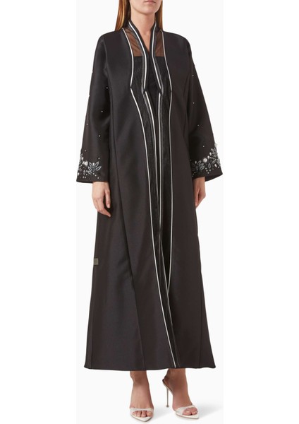 Şık Boncuk Işlemeli Abaya ile Modern Tarzınızı Yükseltin ve Dikkatleri Üzerinize Çekin