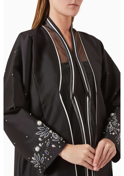 Şık Boncuk Işlemeli Abaya ile Modern Tarzınızı Yükseltin ve Dikkatleri Üzerinize Çekin indirimleri