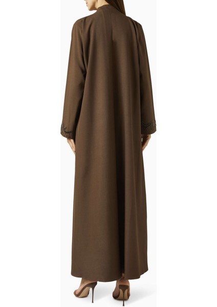 Işlemeli Abaya ile Şıklığınızı Comple Etin Şık Detaylar ve Zarif Tasarım modelleri