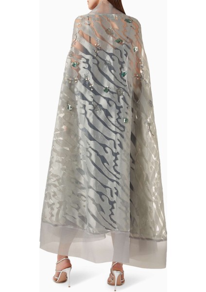 Işlemeli Organza Abaya Konforlu Tasarım ile Zarif Bir Seçim modelleri