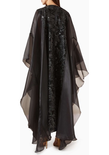 Şık Payetli Abaya ve Sheila ile Rahat ve Zarif Görünüm modelleri