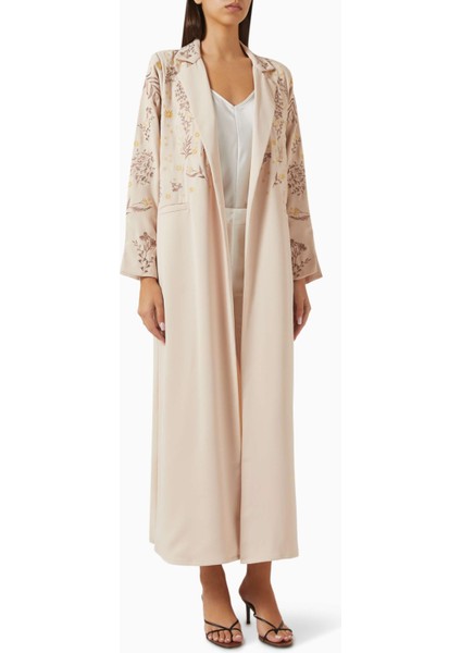 Ince Işlemeli Abaya Kap, Konforlu Duruş ve Şık Tasarım ile Hem Günlük Hem Özel Anlar Için Uygun