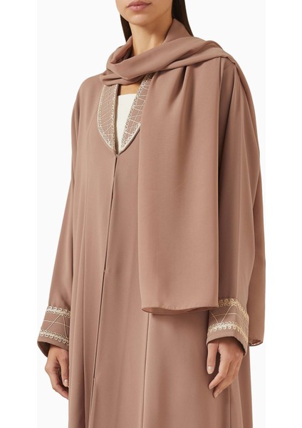 Işlemeli Şifon Abaya ile Günlük Şıklığınızı Artırın ve Zarif Kombinler Yaratın fırsatları