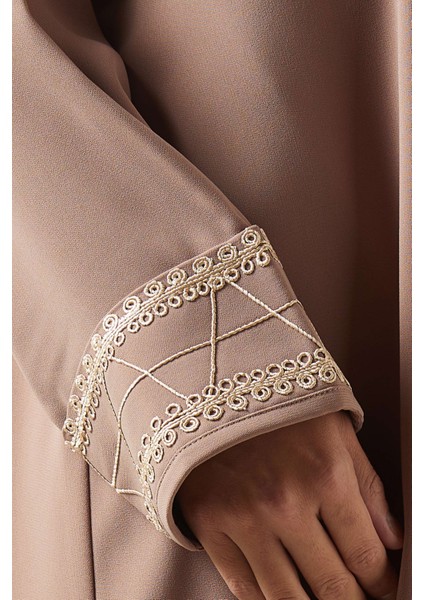 Işlemeli Şifon Abaya ile Günlük Şıklığınızı Artırın ve Zarif Kombinler Yaratın indirimleri