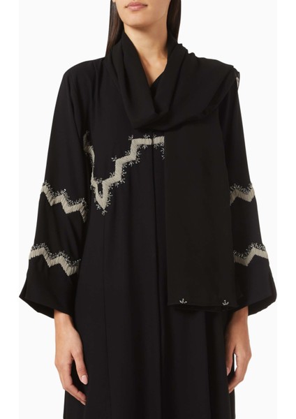 Şık Abaya ve Sheila Seti Incelikli Boncuk Süslemeli Krep Kumaş ile Pratik Şıklık fırsatları