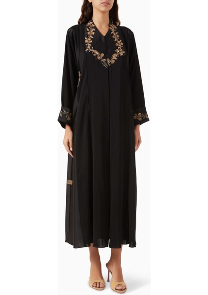 Şık Payetli Abaya Konforlu Tasarımı ve Uyumlu Şile ile Tarzınızı Tamamlayın