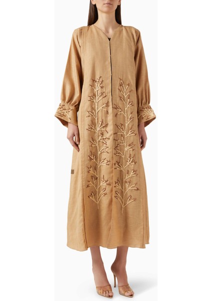 Ince Işlemeli Abaya Şıklığıyla Akşam Davetlerine Hazır Tasarım