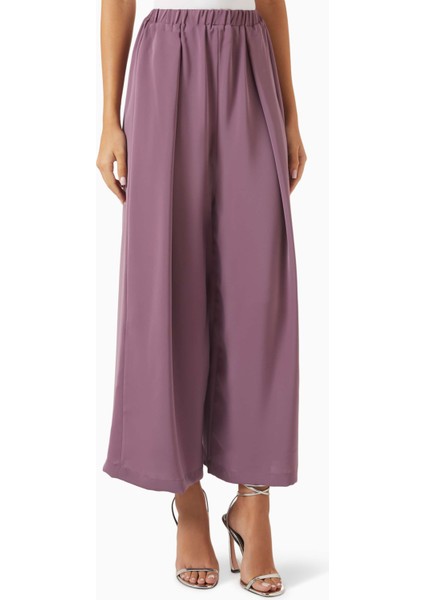 Işlevsel ve Şık Bead Aksesuar Detaylı Üç Parça Kadın Takım Elbise Seti