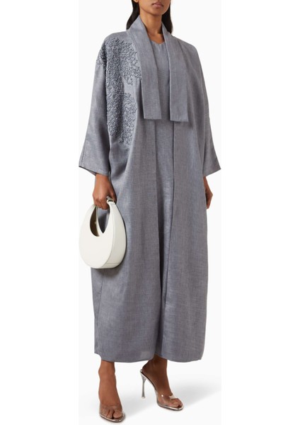 Kullanışlı Oversized Nakışlı Abaya Seti Vücuda Uygun Rahat Şıklık Için Ideal fiyatları