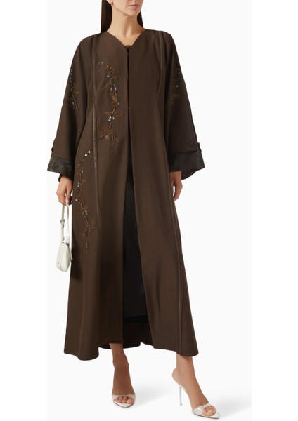 Şık Dikişli Abaya ile Günlük ve Gece Şıklığını Yakalayın fiyatları