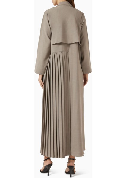 Modern ve Şık Fiyonk Yaka Abaya Zarif Duruş ve Rahat Hareket Için Ideal modelleri