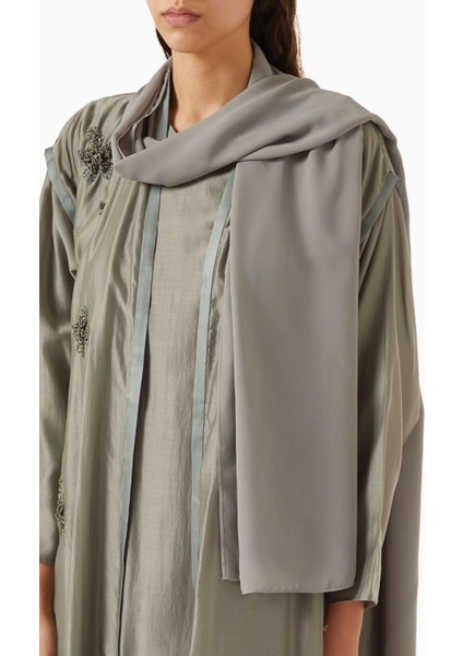 Şık Boncuk Süslemeli Abaya Ince Tencel Voile ile Zarafet ve Rahatlık Sunar fırsatları