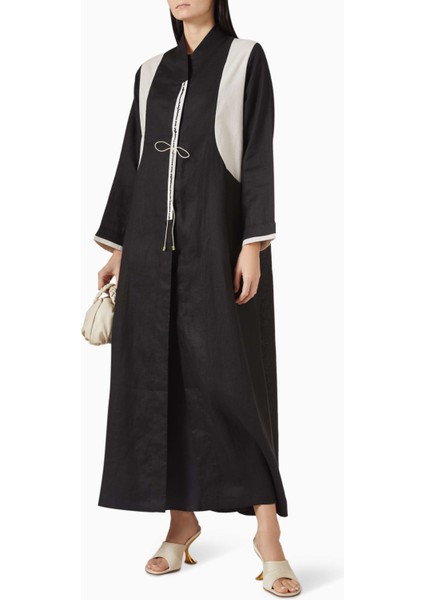 Zarif ve Modern Uzun Kollu Abaya Ince Kumaş ile Baştan Aşağı Şıklık Sunuyor fiyatları