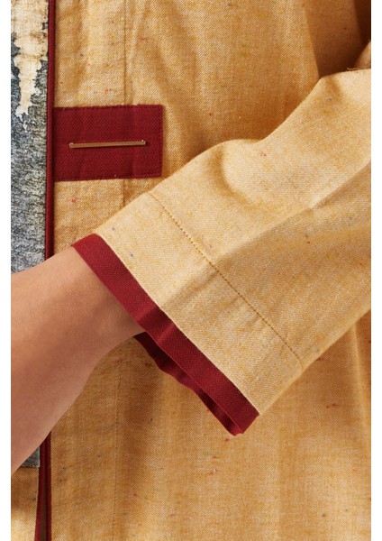 Modern ve Şık Art Patch Abaya ile Zarif Gücünüzü Yansıtın