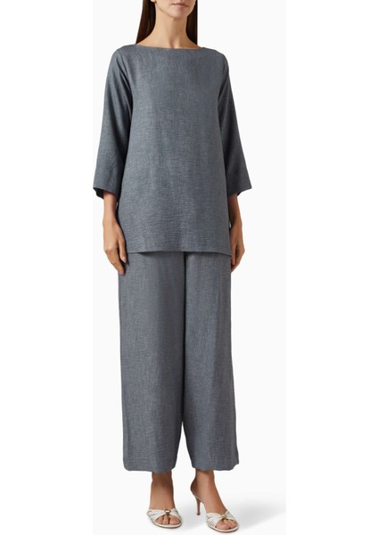 Rahat ve Şık 4 Parça Abaya Seti ile Günlük Tarzınızı Tamamlayın