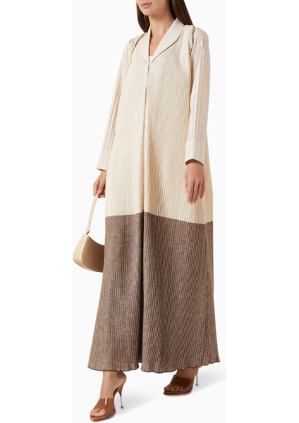 Modern Şık Kumaşlı Iki Renkli Pliseli Abaya ile Tarzınızı Yakalayın fiyatları