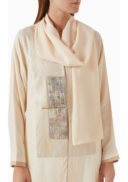 Şık Iğne Oyası Detaylı Ipek Abaya ve Tamamlayıcı Şila Modası fırsatları