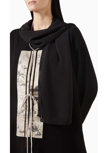 Zarif Uzun Kollu Abaya Modern Tasarım ve Geleneksel Detaylarla Şıklığı Yansıtır fırsatları