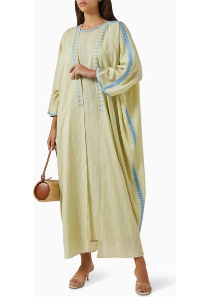 Şıklık ve Geleneksel Ifadelerle Tasarlanmış Nakışlı Abaya Seti fiyatları