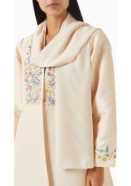 Şık Kolları Nakışlı A-Line Abaya ile Günlük Modest Tarzınızı Tamamlayın fırsatları