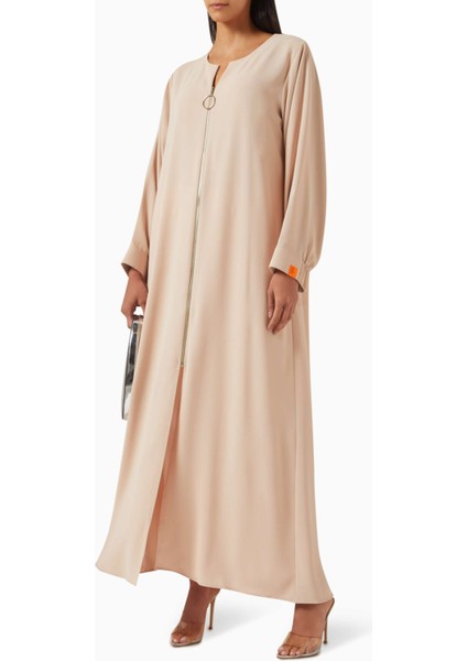 Modern Zip Detaylı Abaya ile Şık ve Geleneksel Elegansı Yakalayın fiyatları