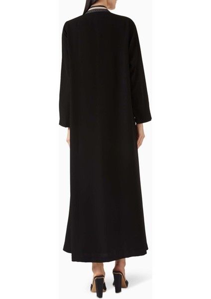 Şık ve Modern Kuşaklı Abaya Tasarımı ile Elegan Bir Görünüm modelleri