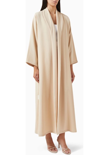 Şık ve Zarif Polycrepe Abaya ile Uyumlu Sheila ile Her Durumda Kullanım Için Ideal Seçim