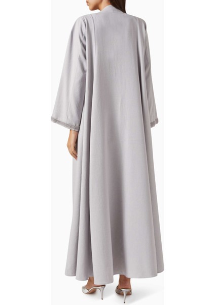 Dört Parça Nakışlı Abaya Seti Rahat Şıklık ve Kullanışlılık Için Ideal Seçim modelleri