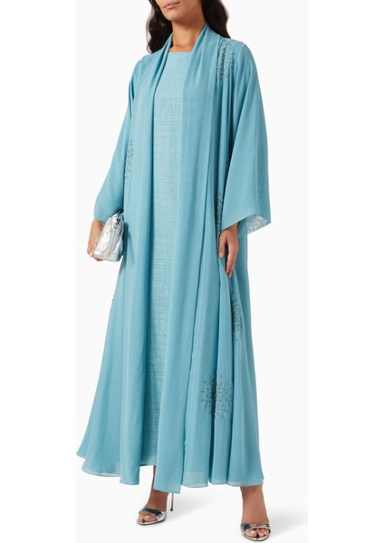 Geleneksel ve Moderni Birleştiren Abaya Seti ile Günlük Şıklığı Yakalayın fiyatları