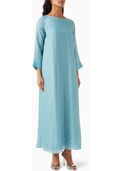 Geleneksel ve Moderni Birleştiren Abaya Seti ile Günlük Şıklığı Yakalayın fırsatları