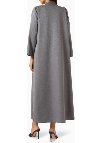 Şıklığı ve Konforu Bir Arada Sunan Boncuk Işlemeli Abaya Modası modelleri