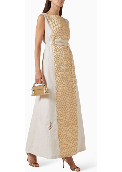 Şık ve Modaya Uygun Geometrik Desenli Maxidot Elbise ile Tarzınızı Yaratın fiyatları