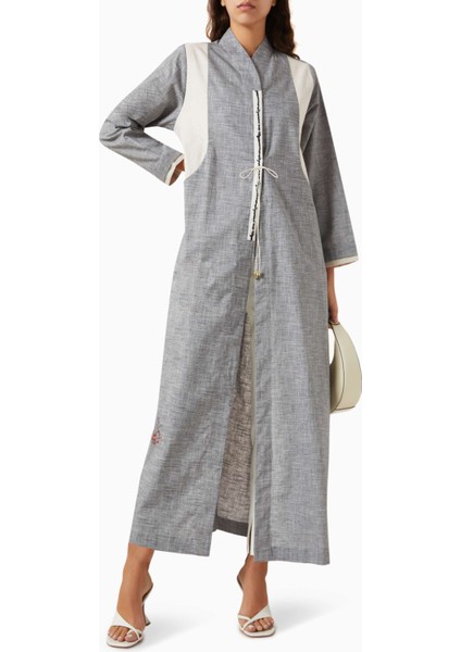 Modern Tasarımlarla Şıklığı Yansıtan Pamuklu Bağlamalı Abaya fiyatları