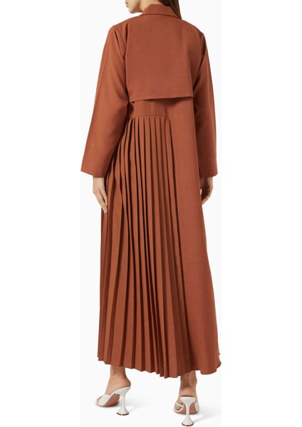 Modern ve Şık Fiyonk Yaka Abaya Zarif Duruş ve Rahat Hareket Için Ideal modelleri