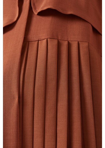 Modern ve Şık Fiyonk Yaka Abaya Zarif Duruş ve Rahat Hareket Için Ideal indirimleri