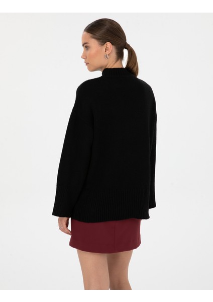 Kadın Siyah Comfort Fit Kazak 50310958-VR046 indirimleri